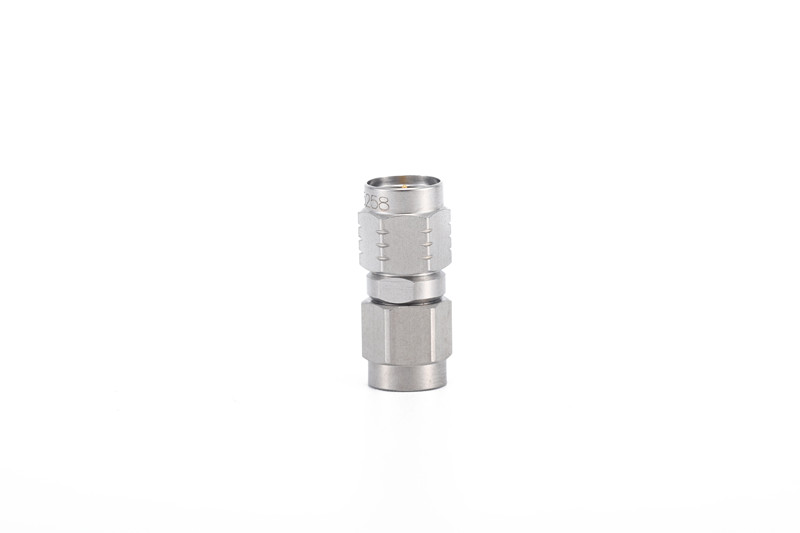 1.85mm male to 2.92mm male Precision RF Coaxial Adapter